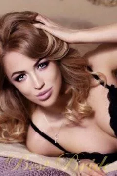 Anna, 34