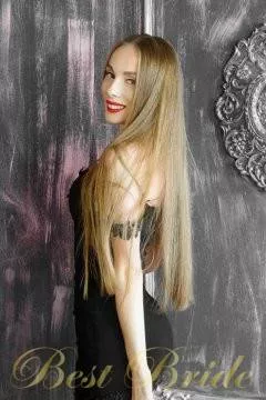 Ludmila, 34