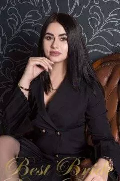 Anetta, 24
