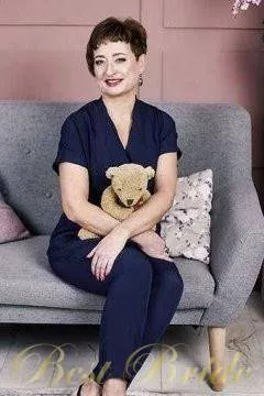 Svetlana, 60