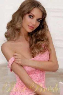 Ekaterina, 36