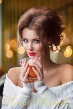 Olga, 38
