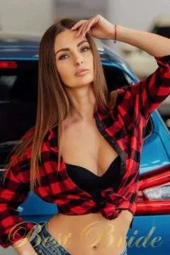Kristina, 36