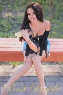 Eleonora, 32