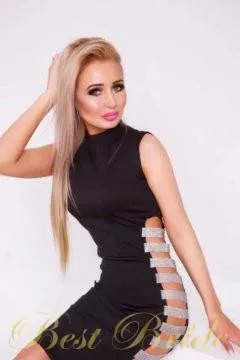 Alla, 33