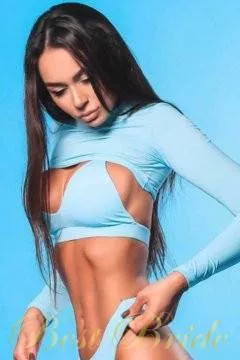 Anna, 35