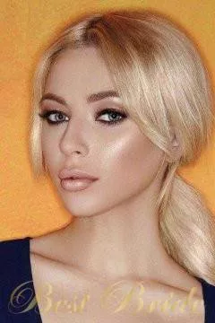 Inna, 25