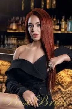 Anastasia, 27