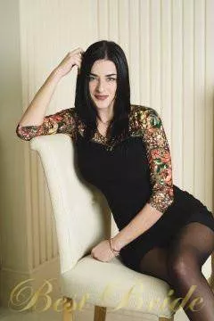 Mariya, 33