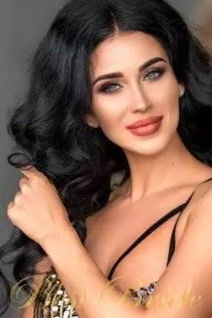 Kristina, 35