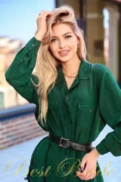 Alina, 26