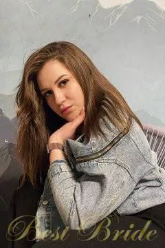 Ekaterina, 23