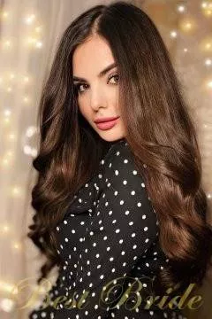 Darina , 22