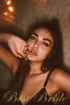Ustyna, 22