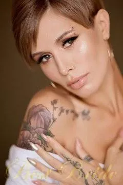Zelenska, 48