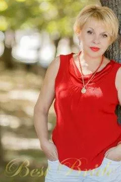 Natalia, 59