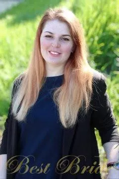 Elena, 35