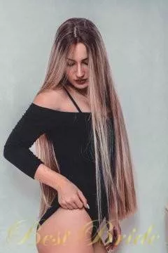 Alina, 29
