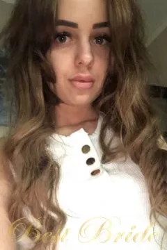 Irina, 24