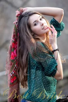 Ekaterina , 29