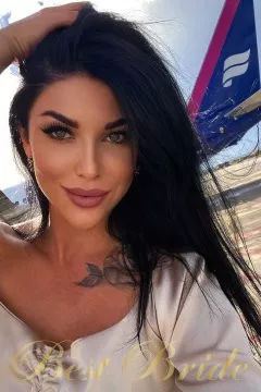 Victoria, 34