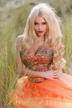 Kristina, 33