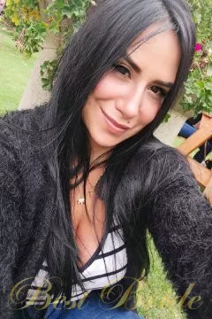 Camila, 36