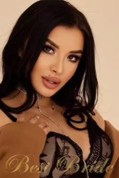 Feruza, 30