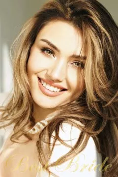 Natali, 35