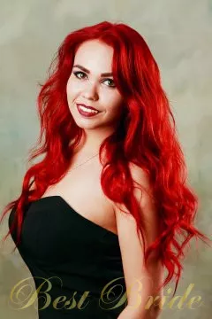 Liza, 28