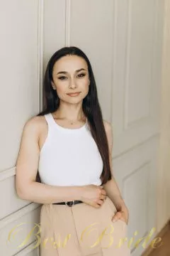 Vitalina , 34