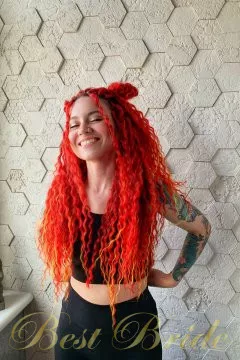 Anastasia, 27