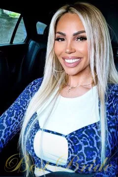 Dorina, 40