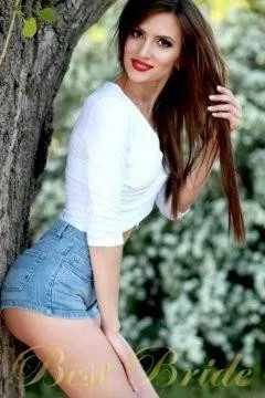 Marina, 28